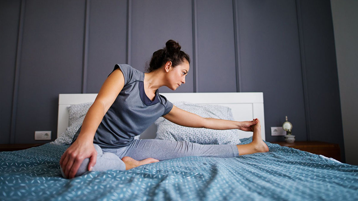 Упражнения йоги для крепкого сна
